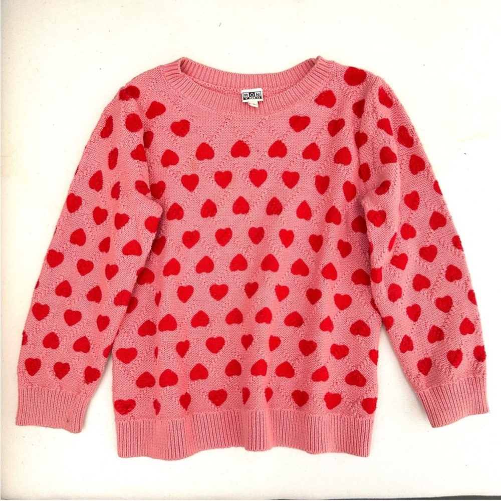BonTon Girl size 8 y.o., heart sweater